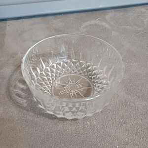 Arcoroc diamond starbust crystal glass large bowl